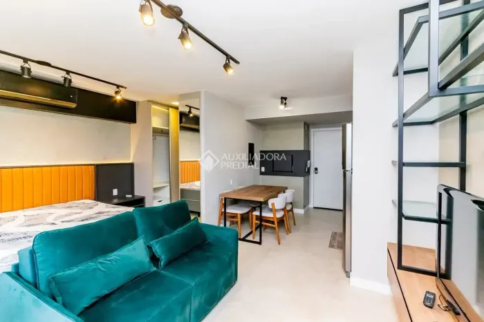 Imóvel para aluguel possui 39 metros quadrados com 1 quarto