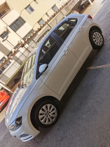 Volkswagen Polo 1.0 Flex 12V 5P 2020