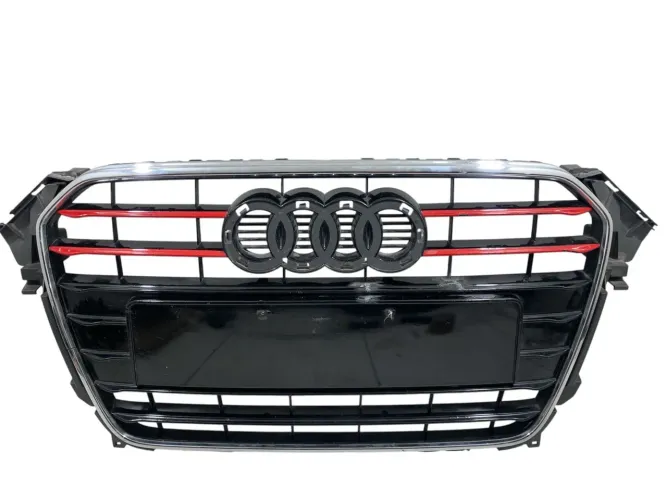 Grade parachoque dianteiro Audi A4 2013/2015 detalhe no friso recuperado 