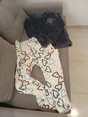 Pijama em fleece tamanho P