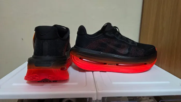 Nike Vomero Premium 43