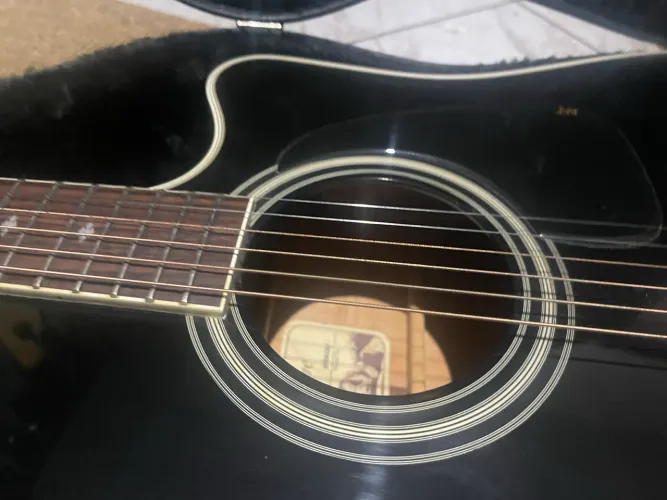 Violão Takamine Japonês Bon Jovi Ef341c Preto Destro (Usado)