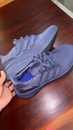 Tênis Adidas Ultraboost 5 Novo