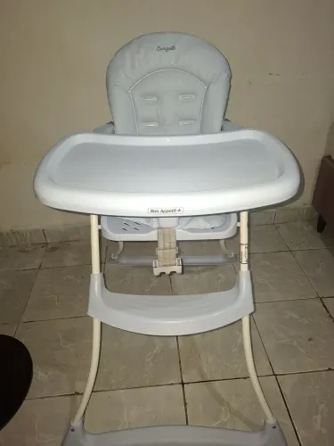 Cadeira de alimentação para bebê burigotto