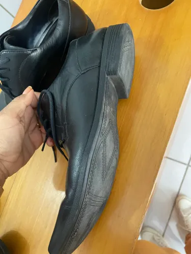Sapato ferracini preto tam 42