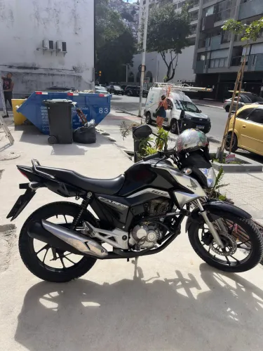 Vende-se FAN 160 2024 moto IMPECÁVEL