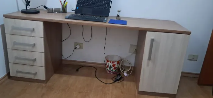 Mesa escritório
