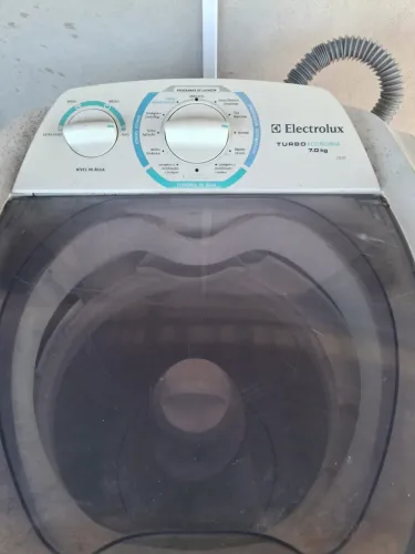 Máquina de lavar Eletrolux 7kg