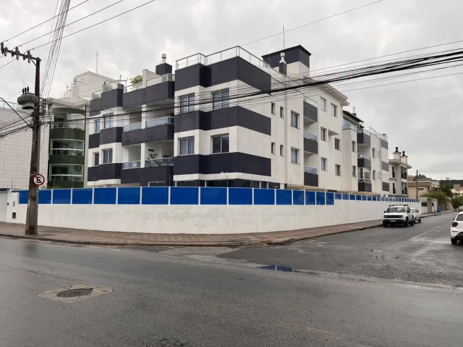 Apartamento Rua do Marisco 3 dormitórios mobiliado