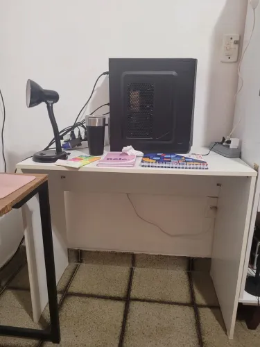 Vendo mesa de escritório 