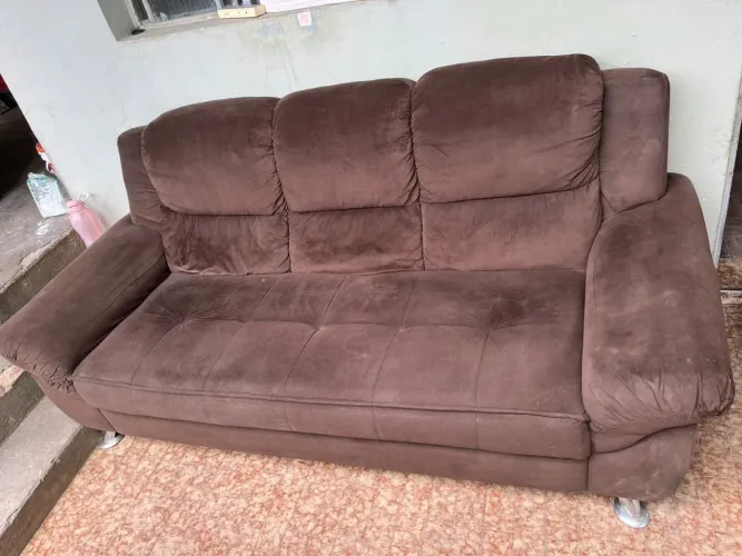 Vende se sofa