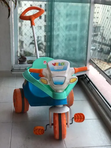 Triciclo Infantil Bandeirante Velo Baby com Empurrador