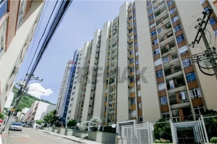 Apartamento 3 Quartos para Alugar na Rua Constantino Paleta Centro de Juiz de Fora | Suít