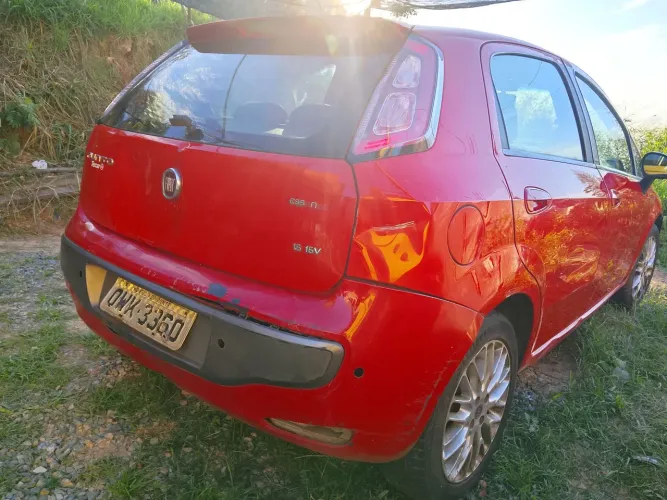 Fiat Punto Essence 1.6 Flex 16V 5P 2014