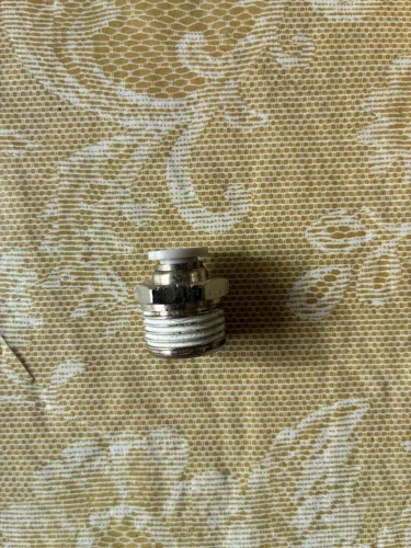 Conector de filtro de água