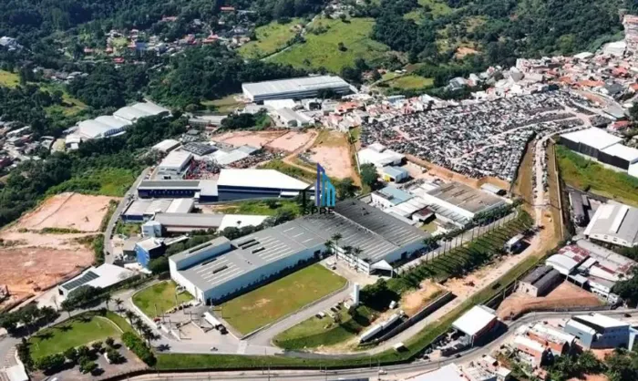 Galpão para alugar, 3530 m² - Laranjeiras - Caieiras/SP