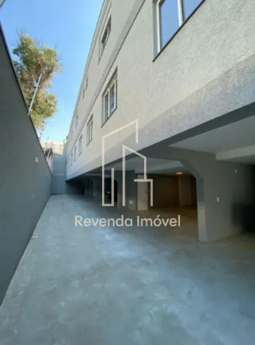 Saúde - Casa de condominio fechado de 95m² com 2 suites, 3 banheiros e 2 vagas