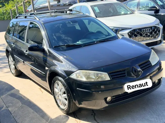 Renault Megane Grand Tour Dynam. Hi-flex 1.6 16V 2011