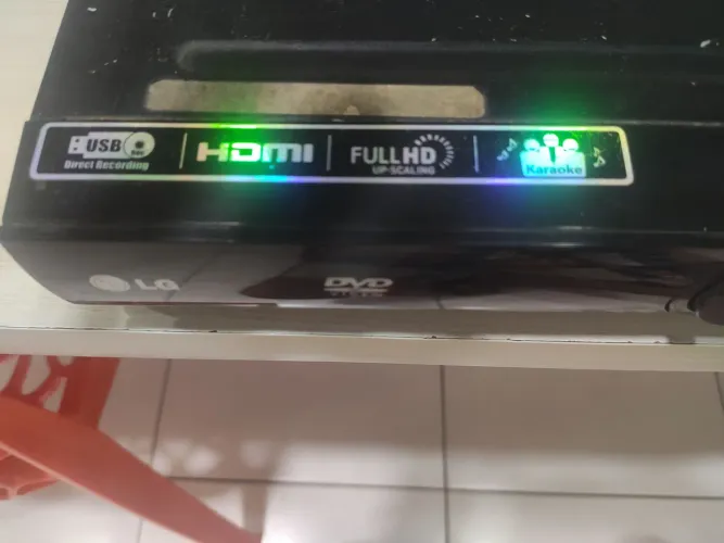 Home theater LG e rádio para carro 