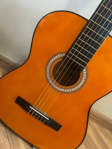 Violão (impecável)