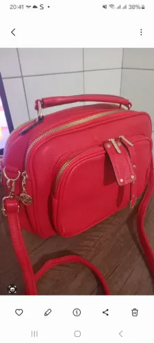 Bolsa vermelha nova sem uso