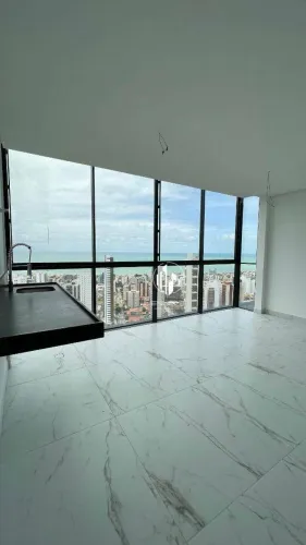Apartamento de luxo com 04 suítes no coração do Miramar