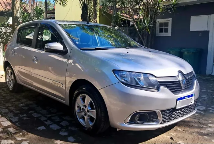 Renault Sandero Dynamique Hi-power 1.6 8V 5P 2015