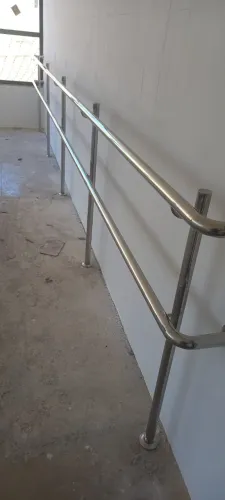 Corrimão e guarda corpo em aço inox