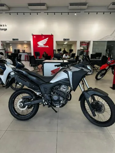 XRE 300 SAHARA 2024/2024