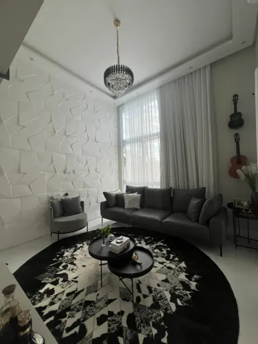 Casa em condomínio, 4 quartos, 3 suítes, 250 m², 4 vagas no Coqueiro em Belém