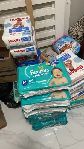 Fraldas Pampers P e M