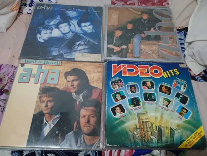 Vinil