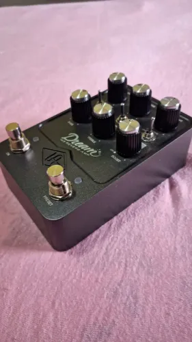 Pedal Simulador de Amplificador UAD DREAM 65