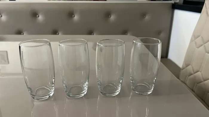Jogo de 4 copos de vidro