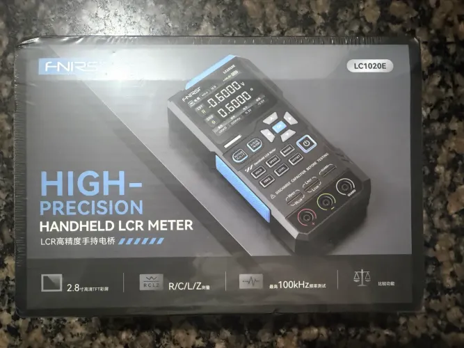 Medidor LCR Portátil de Alta Precisão