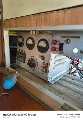 Inversor/conversor/carregador para barcos ou motorhome