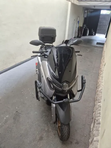 NMAX 2025 - COM ACESSÓRIOS + ORIGINAIS, CHAVE RESERVA