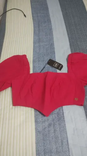 Cropped pink fashion