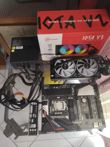 Combo de Hardwares (Placa mãe + Processador + Fonte + Water Cooler