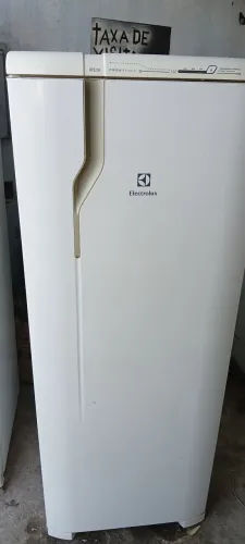 Geladeira Electrolux frost free 370 litros mais máquina de lavar electrolux 12kg lte12