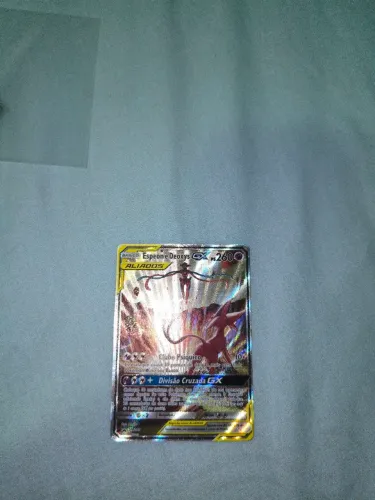 Espeon e Deoxys GX aliados