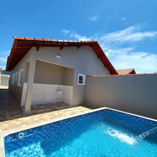 Casa para Venda em Itanhaém, Santa Terezinha, 2 dormitórios, 1 suíte, 1 banheiro, 3 vagas