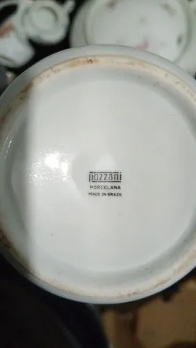 Loça se porcelana antiga