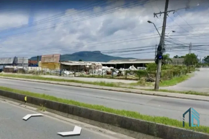 Terreno a venda bem localizado com 20.587mil m², em São José - SC