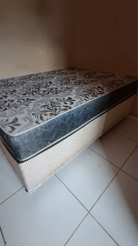 VENDO CAMA NOVA - 1 mês de uso 