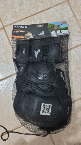 Kit de Proteção Atrio ES269 para Skate, Patins e Hoverboard - Ótimo Estado