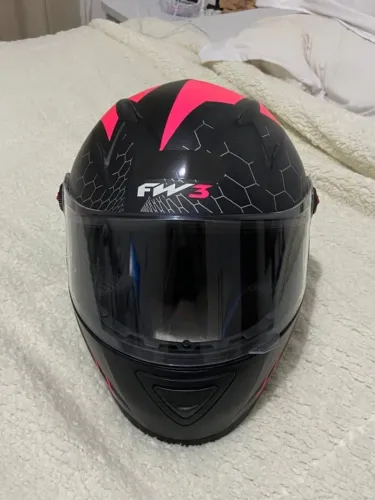 Capacete FW3 GTX Preto Fosco Rosa - Tamanho 56 (S), Semi-Novo Ótimo Estado 3 meses uso
