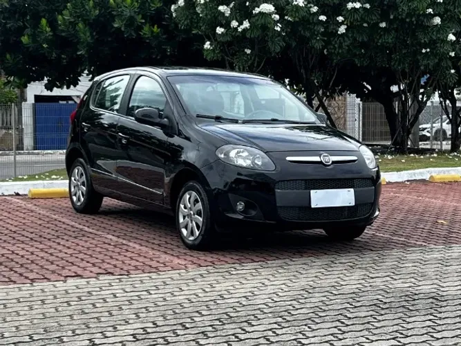 Fiat Palio Attractive 1.0 EVO Fire Flex 8V 5P 2013