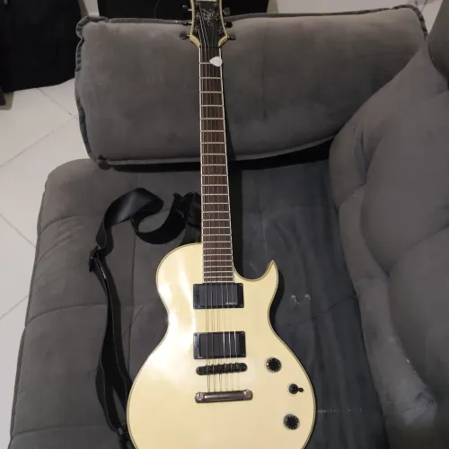 Guitarra Ibanez Art estilo Les Paul
