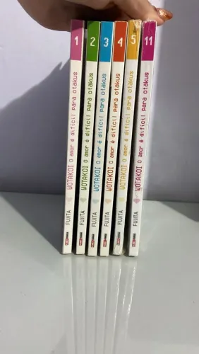 Mangá Wotakoi volumes 1 ao 5 + 11.